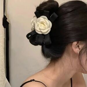 Camellia hair clip